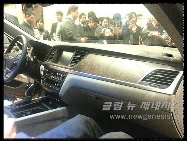 "Ảnh sống" của Hyundai Genesis Sedan thế hệ mới 9